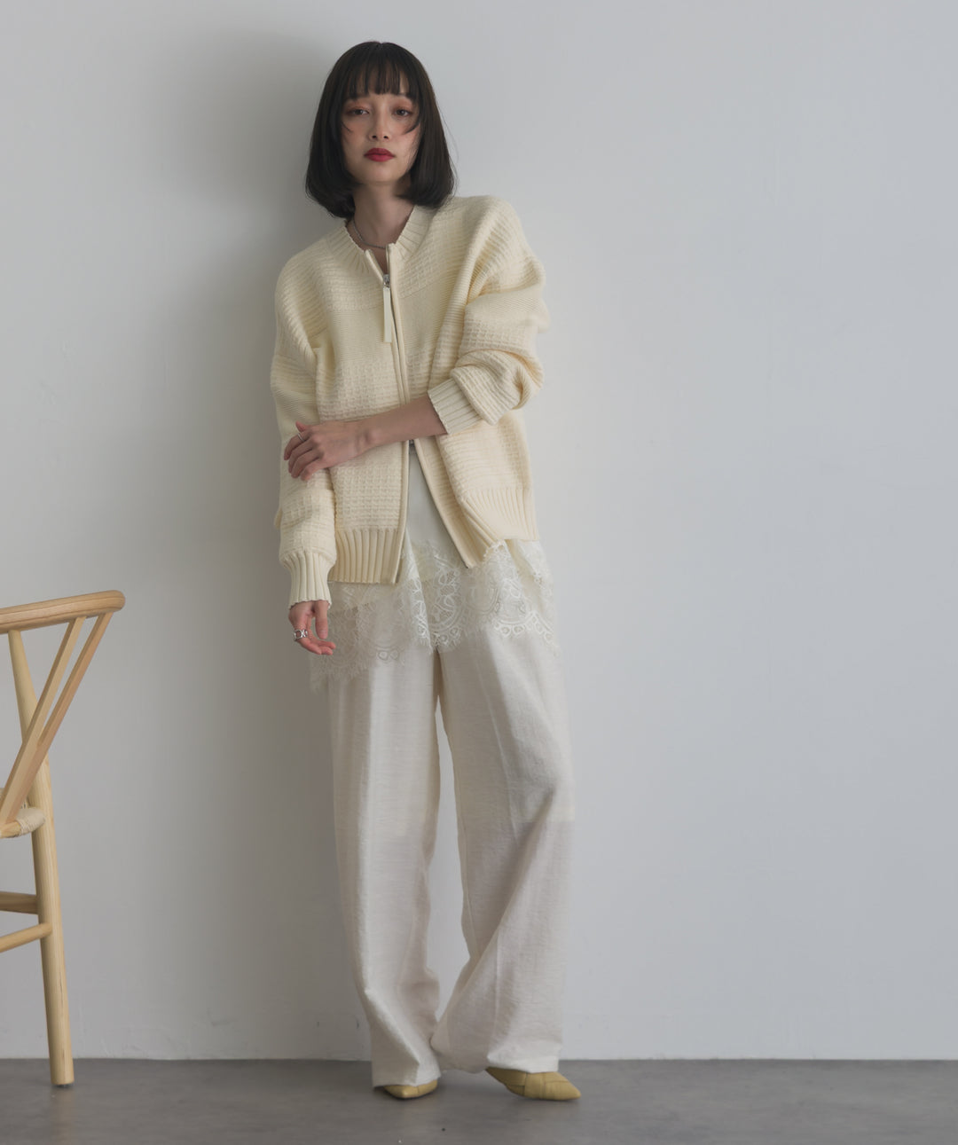 タック編みZIPアップニットカーディガン