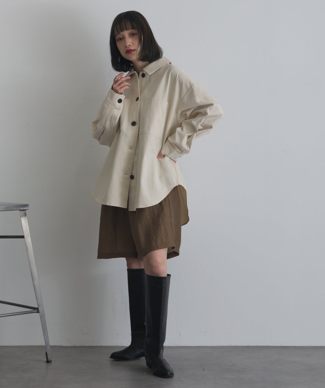 リネンライクタックハーフパンツ