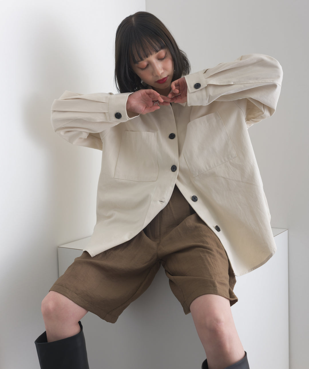 リネンライクタックハーフパンツ