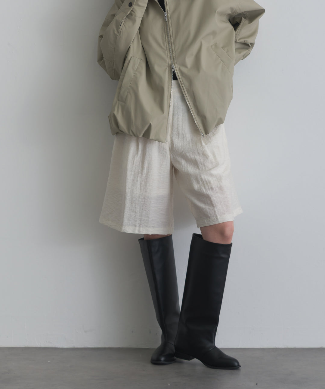 リネンライクタックハーフパンツ