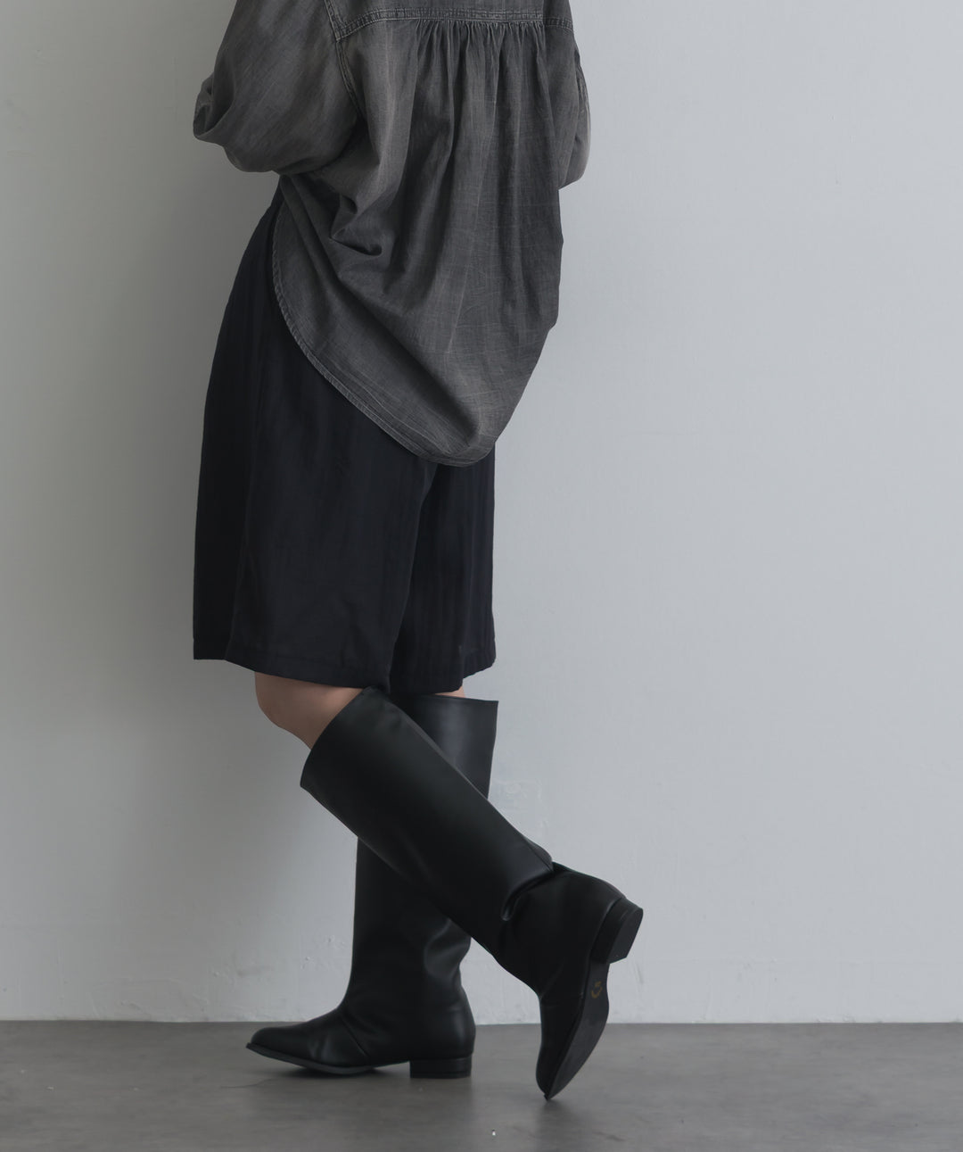 リネンライクタックハーフパンツ