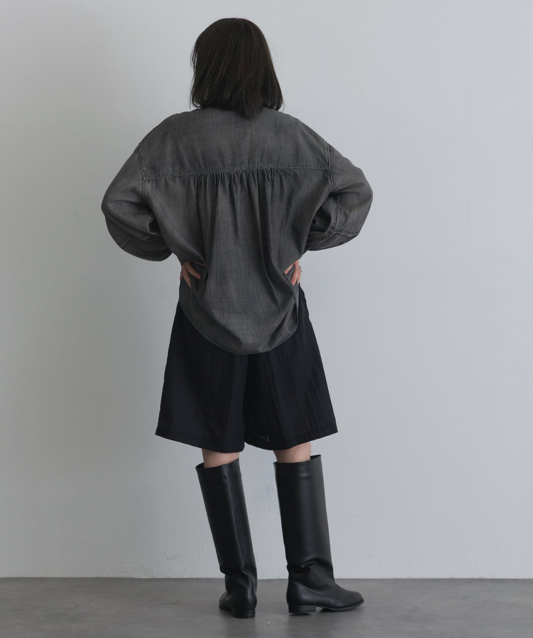 ピンタックギャザーブラウス