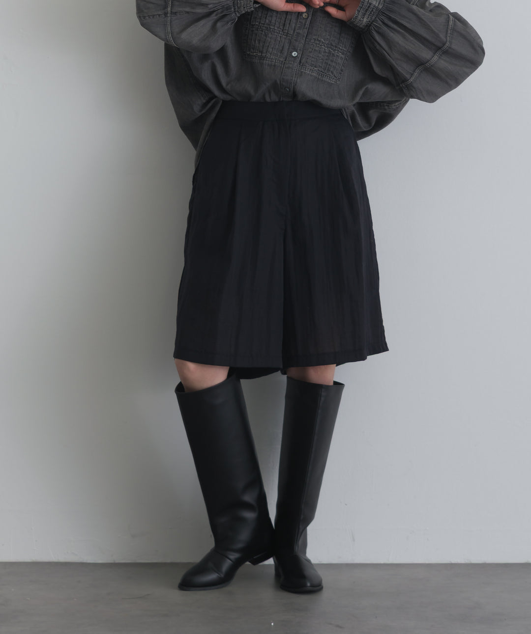 リネンライクタックハーフパンツ