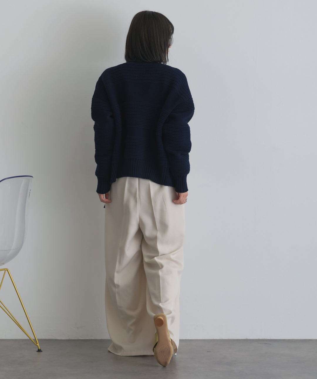 タック編みZIPアップニットカーディガン