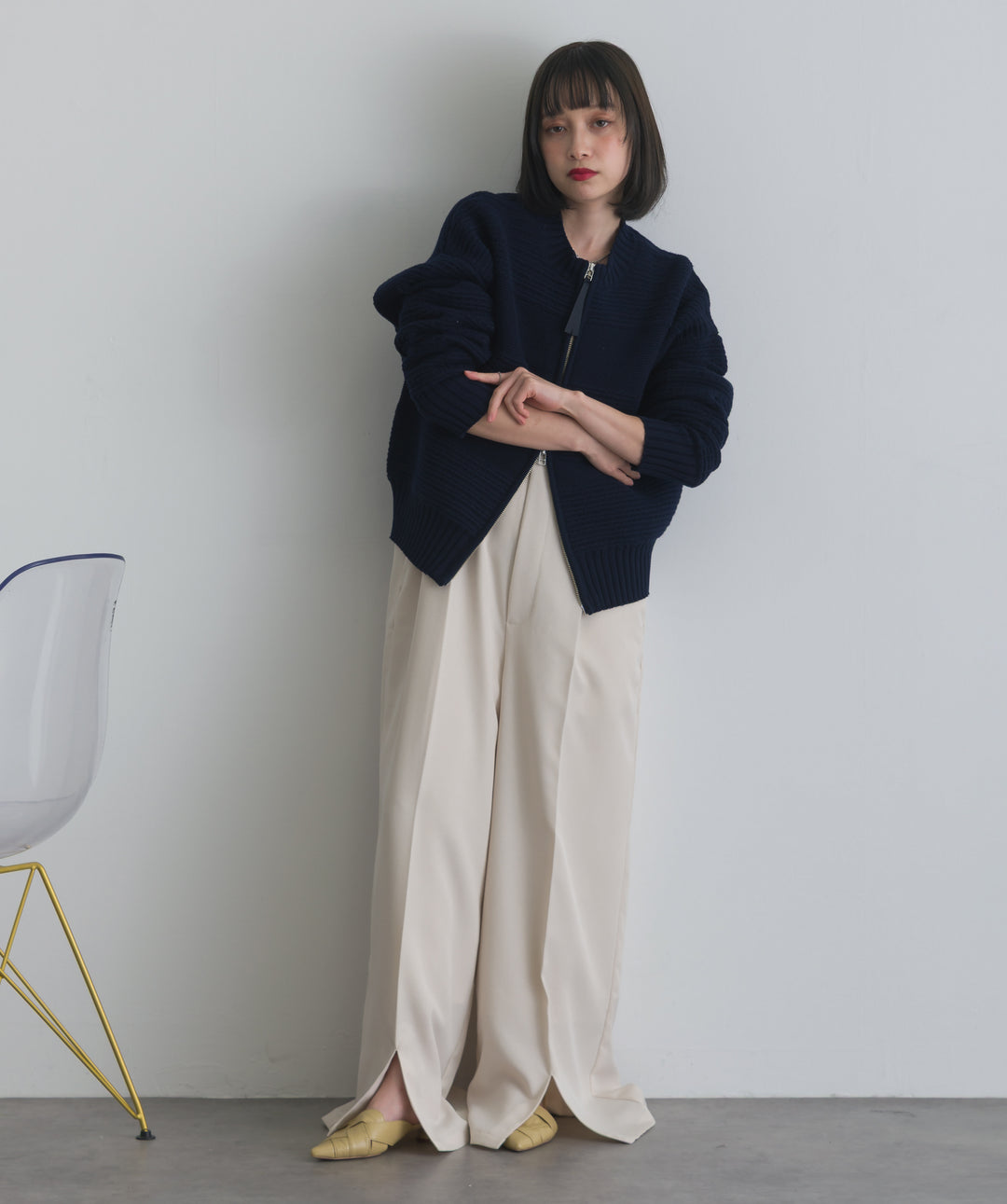 タック編みZIPアップニットカーディガン