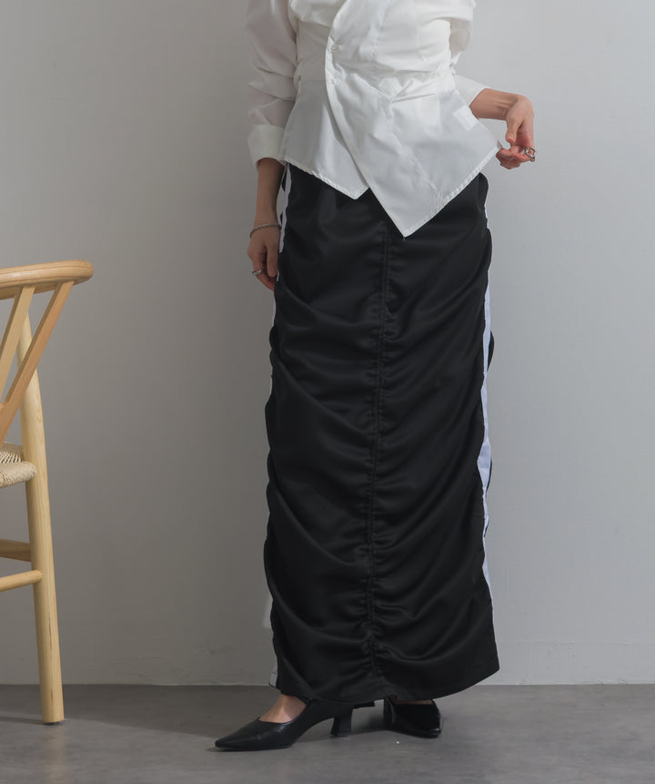 サイドラインシャーリングスカート