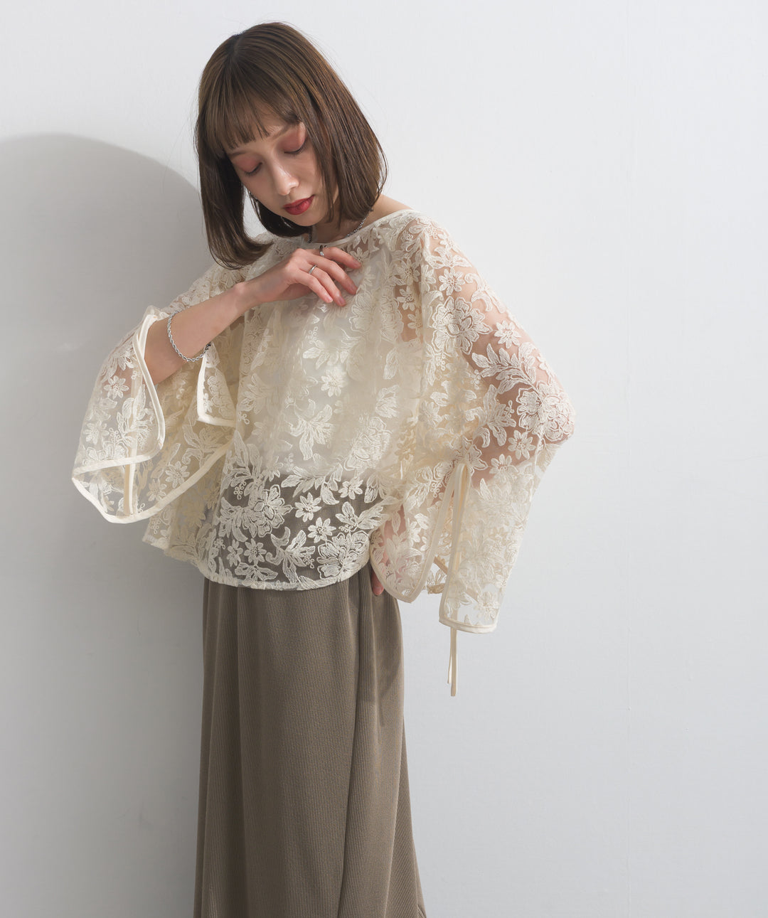 2WAYフラワーチュールトップス