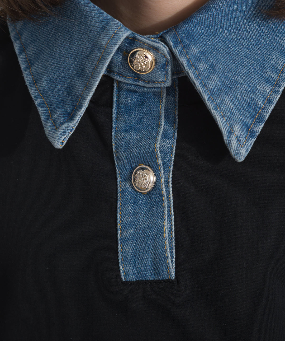 デニムドッキングポンチプルオーバー