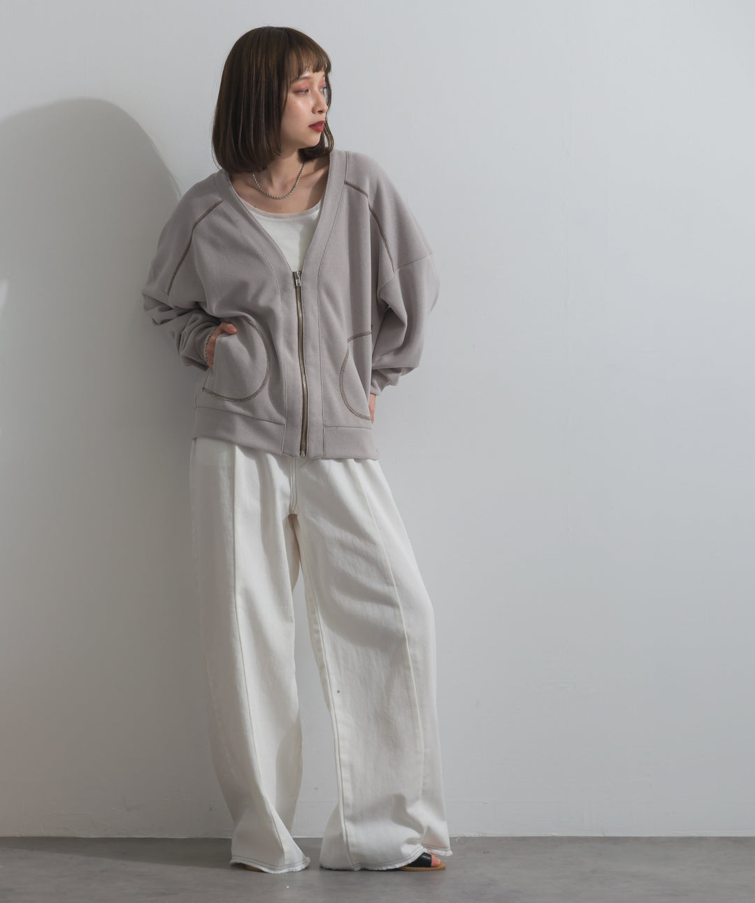 アクセントステッチZIPカーディガン