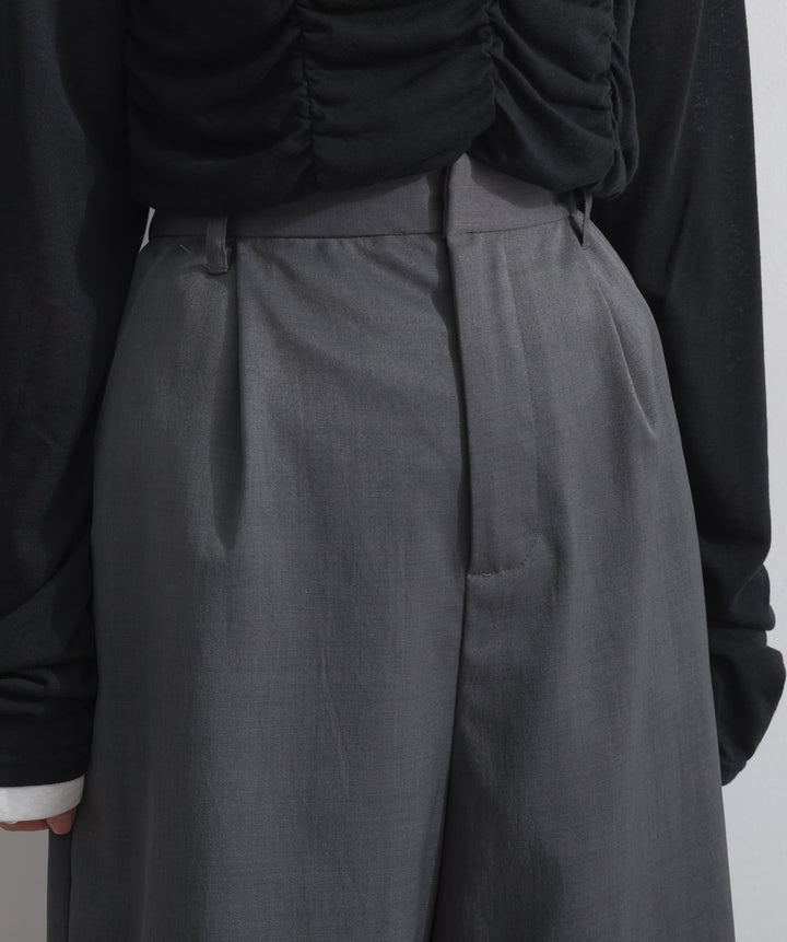 タックワイドハーフパンツ