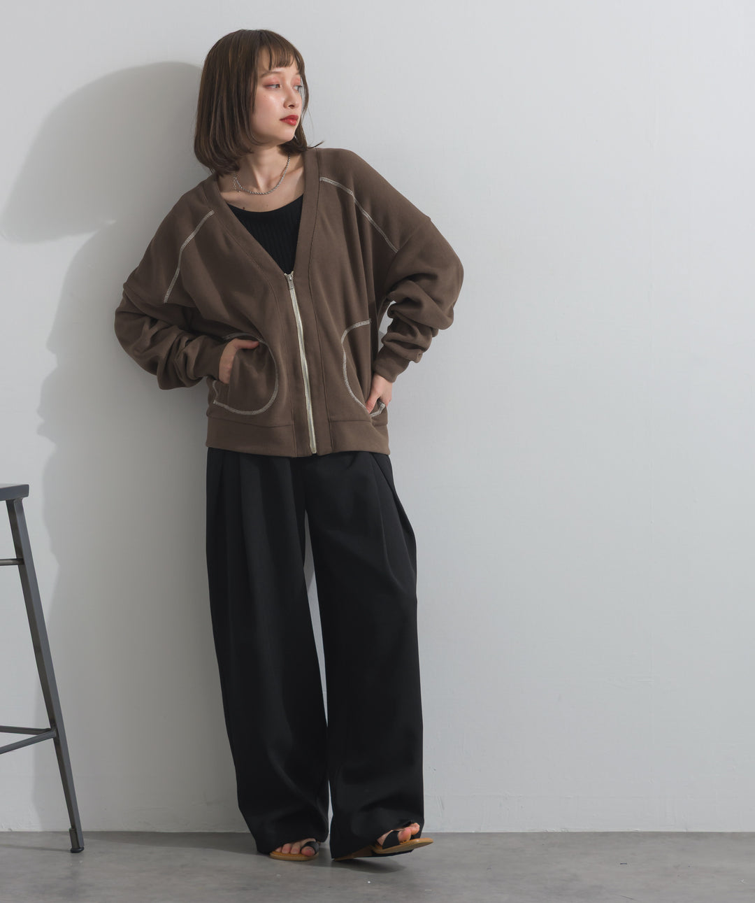 アクセントステッチZIPカーディガン