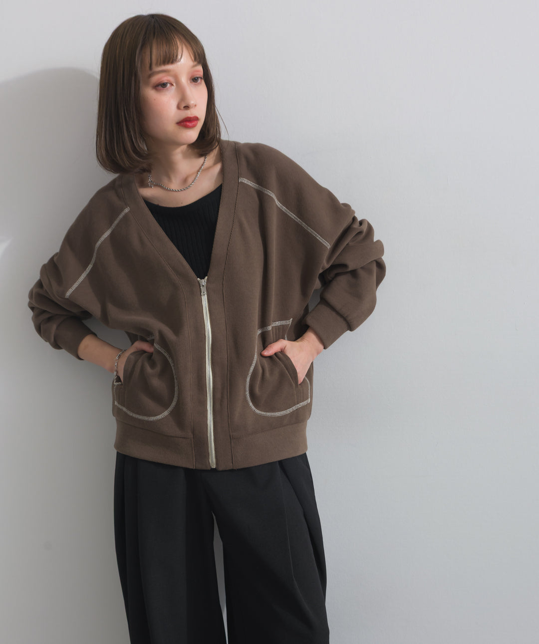 アクセントステッチZIPカーディガン