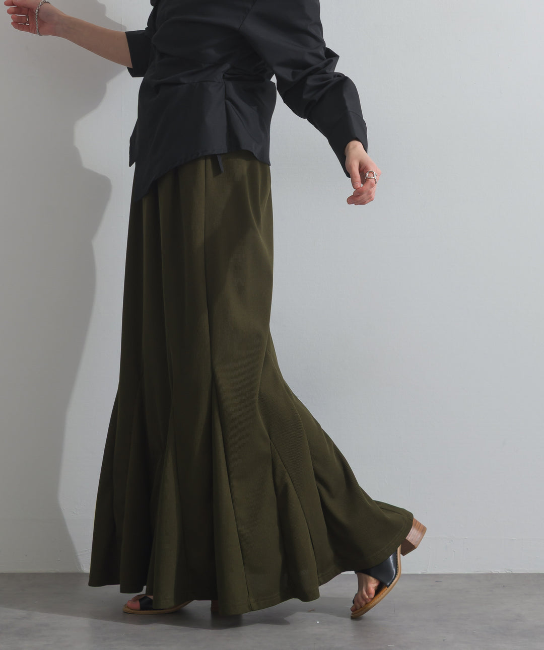 リブマーメイドスカート