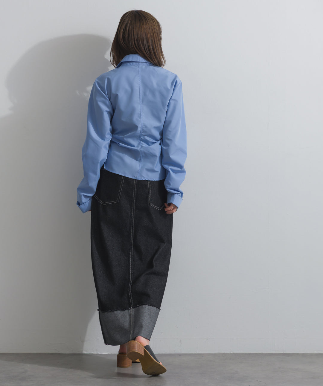 ロールアップデザインデニムスカート