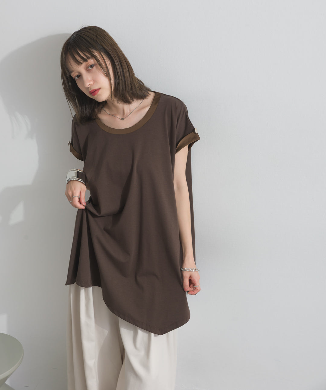 サテン部分使いアシメチュニックTシャツ