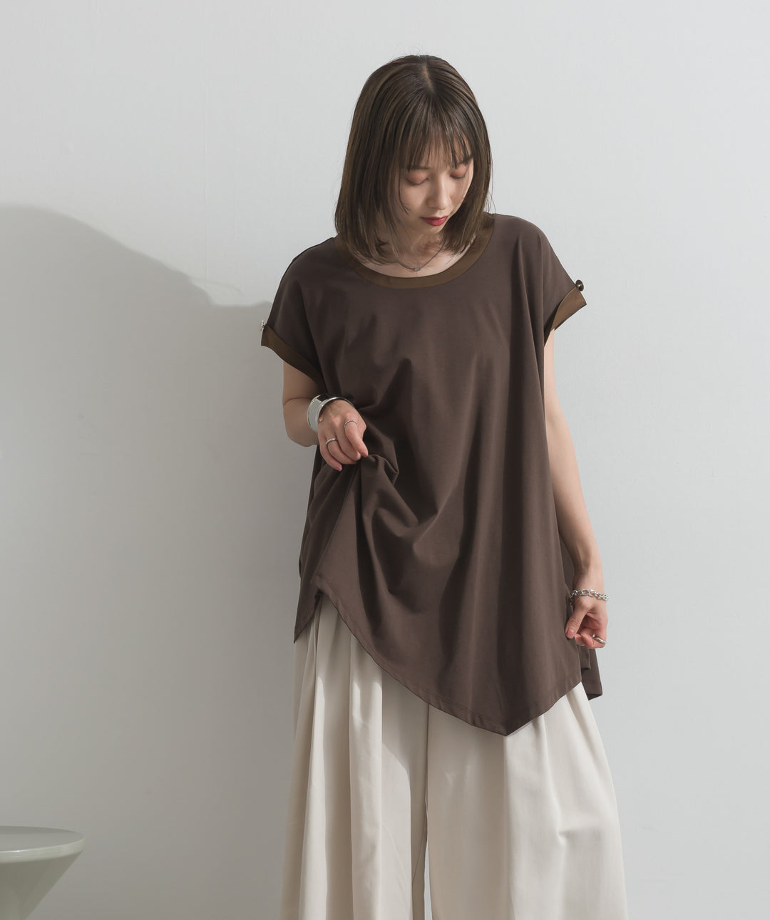 【SET】サテン部分使いアシメチュニックTシャツ+タックワイドパンツ(2set)