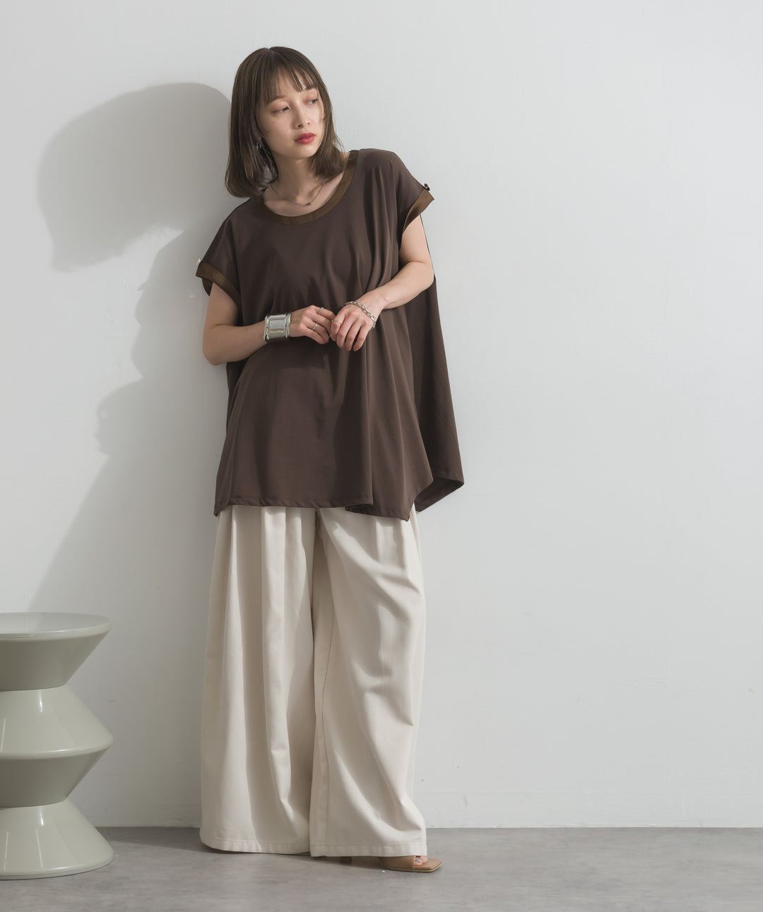 【SET】サテン部分使いアシメチュニックTシャツ+タックワイドパンツ(2set)
