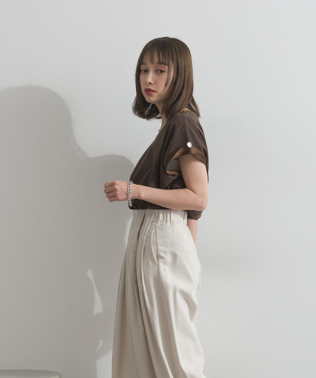 サテン部分使いアシメチュニックTシャツ
