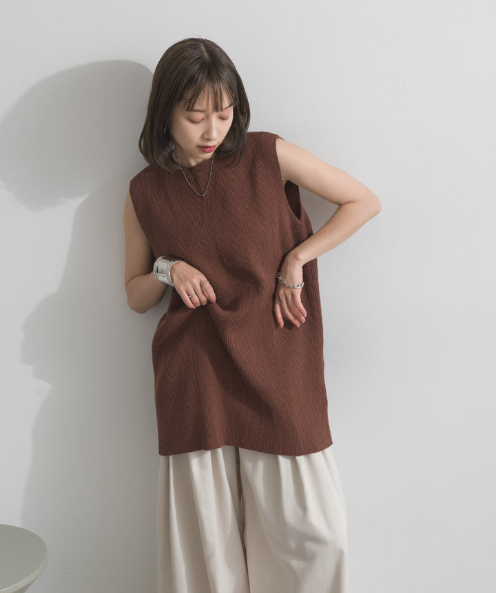 リブニットバックスリットタンク
