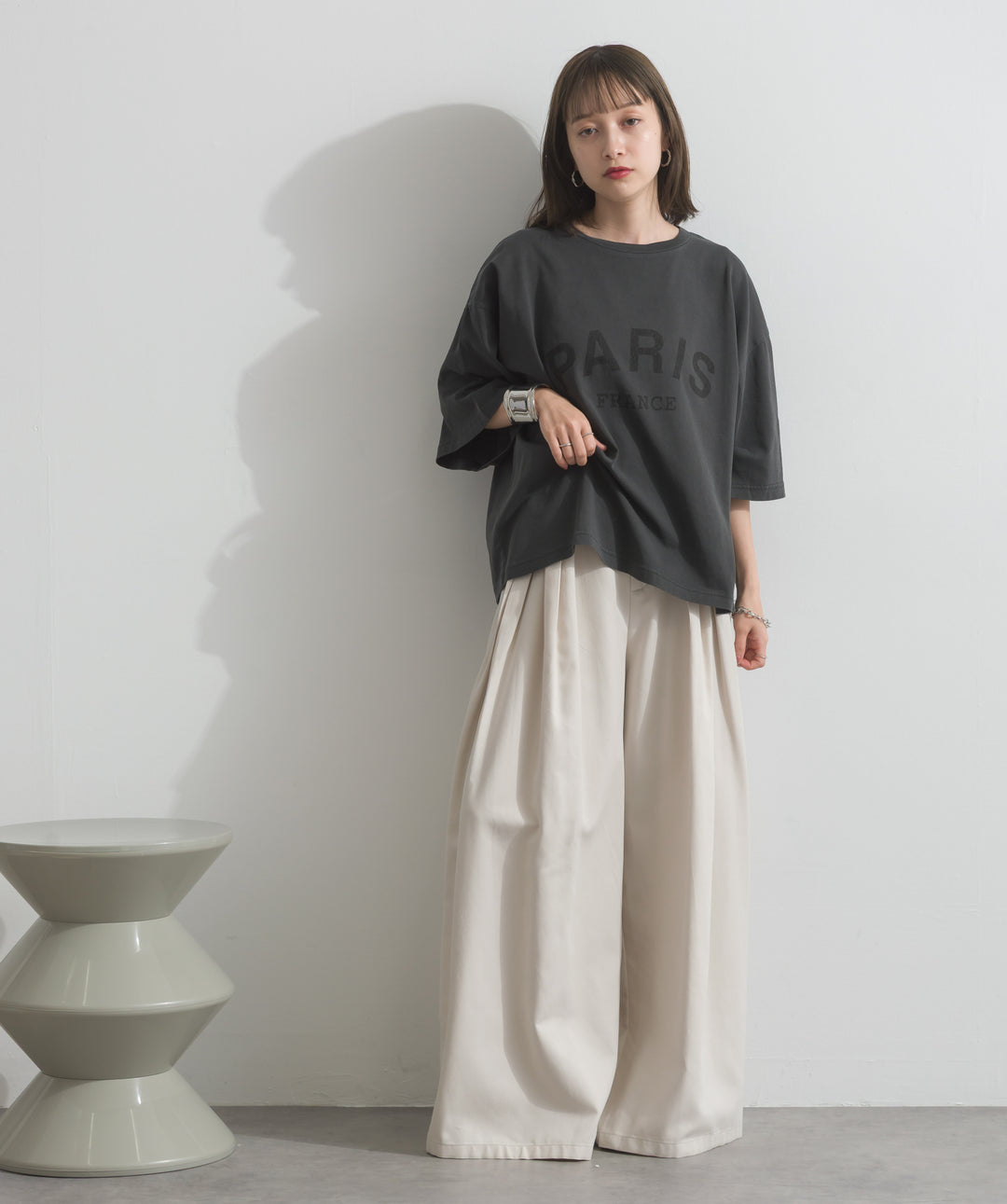 ピグメントロゴプリントTシャツ