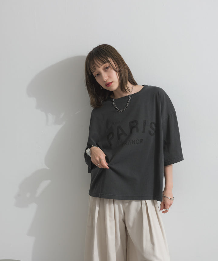 ピグメントロゴプリントTシャツ