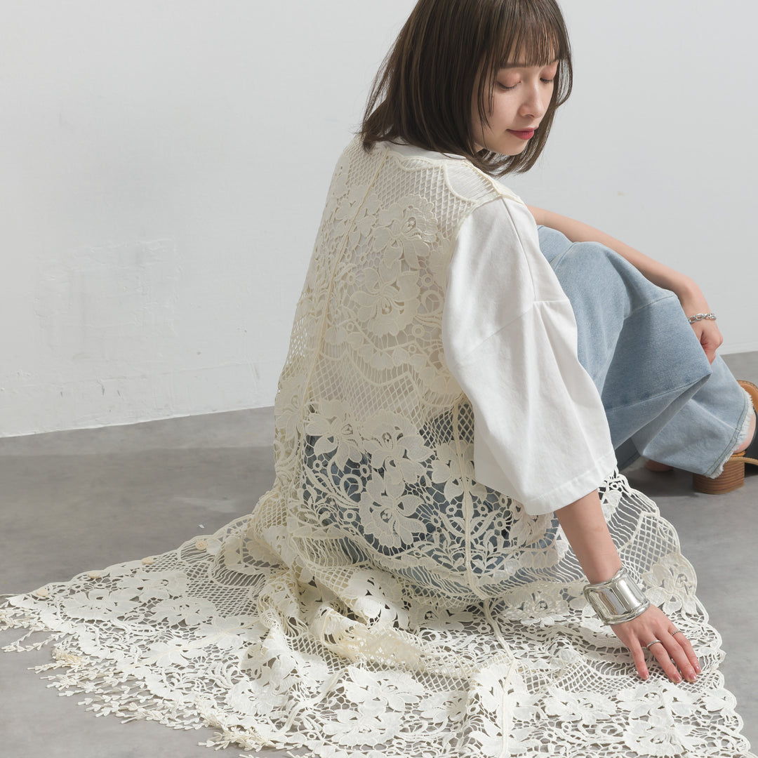 【SET】ニュアンス箔プリントTシャツ+フラワーデザインレースロングジレ+ツートーンバイカラーデニムパンツ(3set)