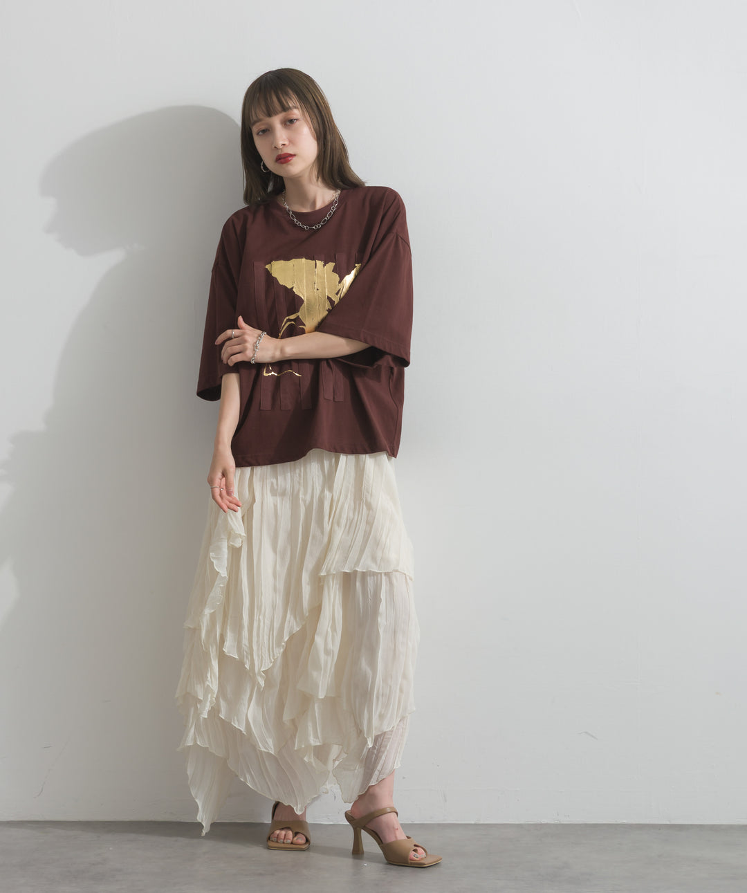 【SET】ニュアンス箔プリントTシャツ+シアーシャーリングレイヤードキャミワンピース(2set)