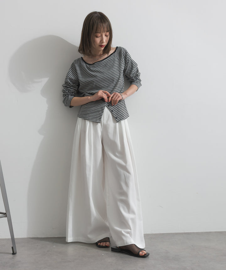 タックワイドパンツ