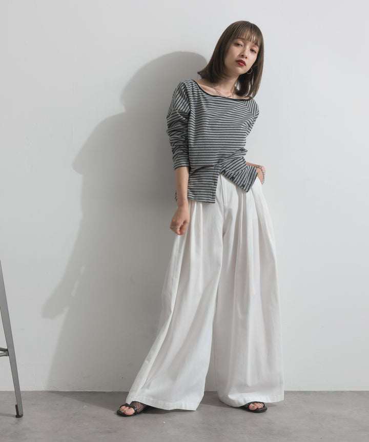タックワイドパンツ