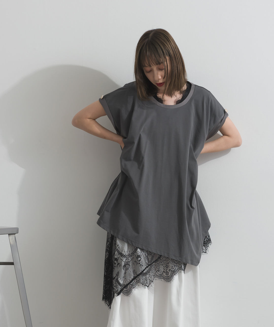 サテン部分使いアシメチュニックTシャツ