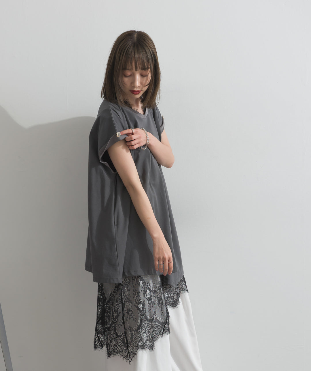 サテン部分使いアシメチュニックTシャツ