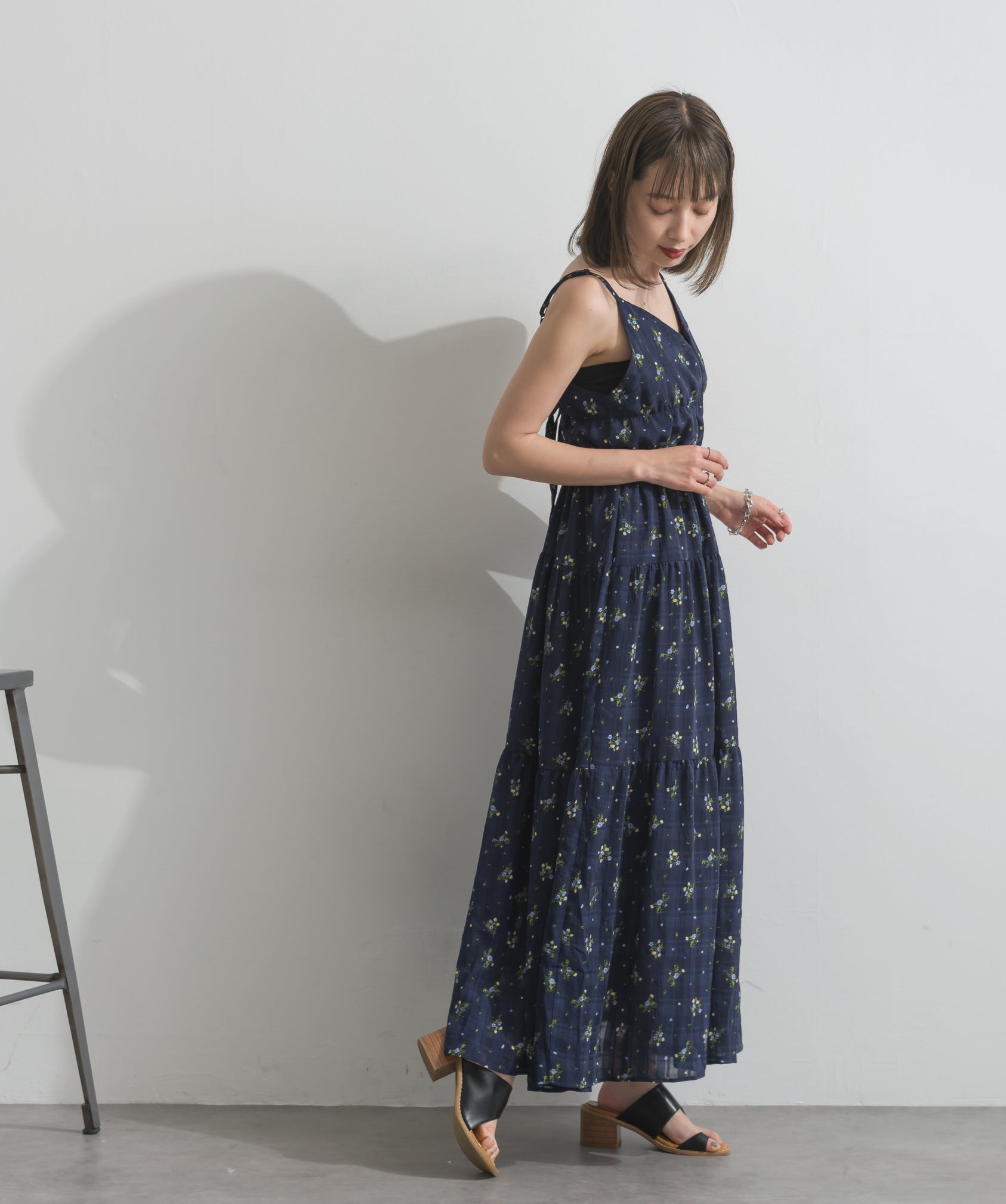 フラワープリントティアードキャミワンピース – OandI