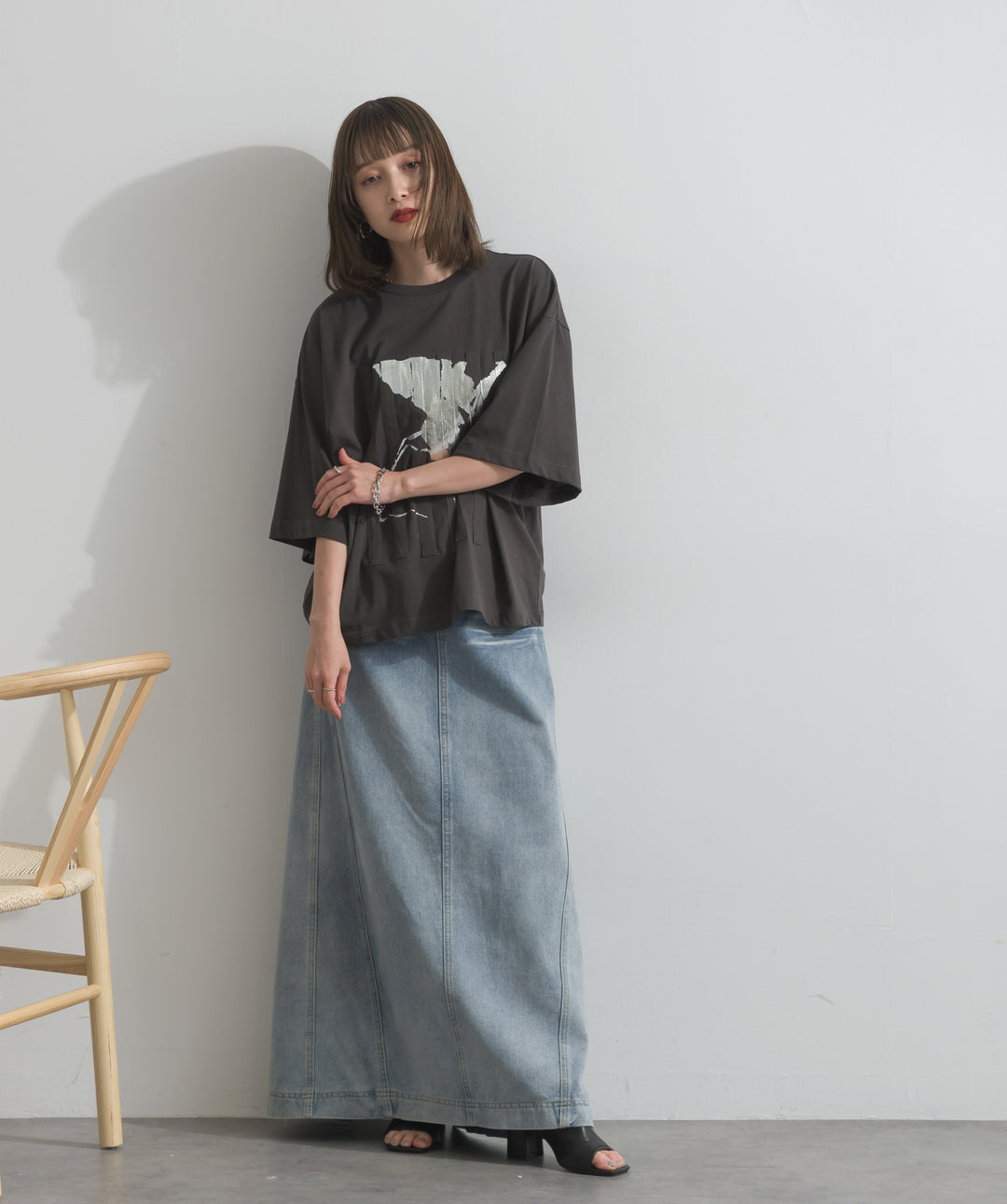 【SET】ニュアンス箔プリントTシャツ+レイヤードデニムロングスカート(2set)