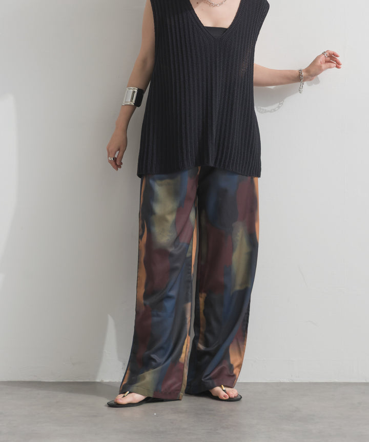 水彩総柄シアーパンツ