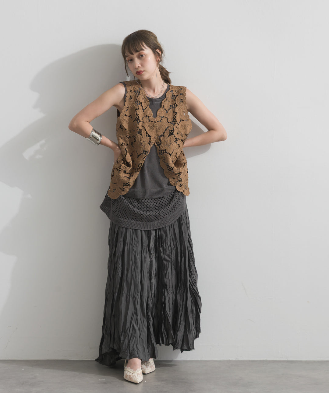 【SET】フラワーレースVネックノースリーブトップス+ニットタンク×メッシュラップスカートセット+ワッシャープリーツロングスカート(3set)