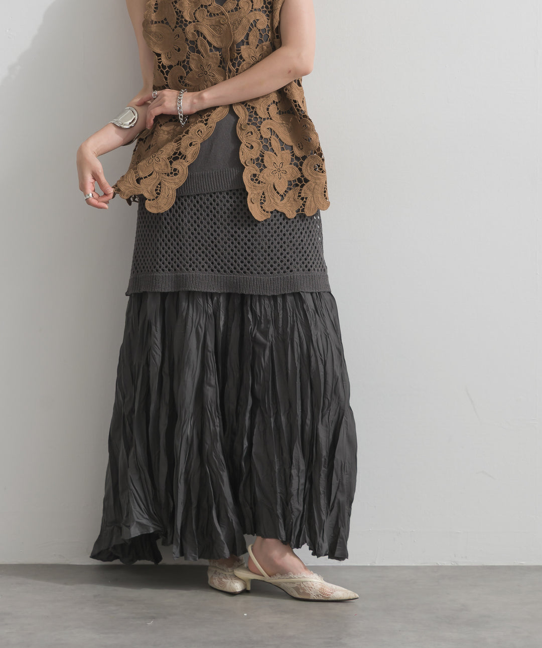 【SET】フラワーレースVネックノースリーブトップス+ニットタンク×メッシュラップスカートセット+ワッシャープリーツロングスカート(3set)