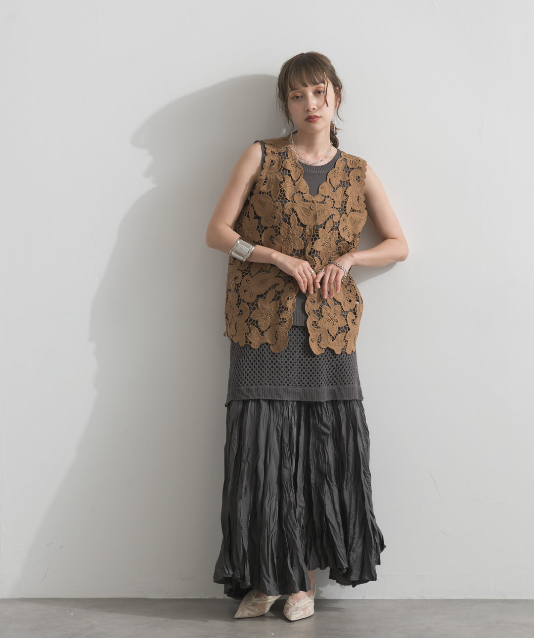 【SET】フラワーレースVネックノースリーブトップス+ニットタンク×メッシュラップスカートセット+ワッシャープリーツロングスカート(3set)
