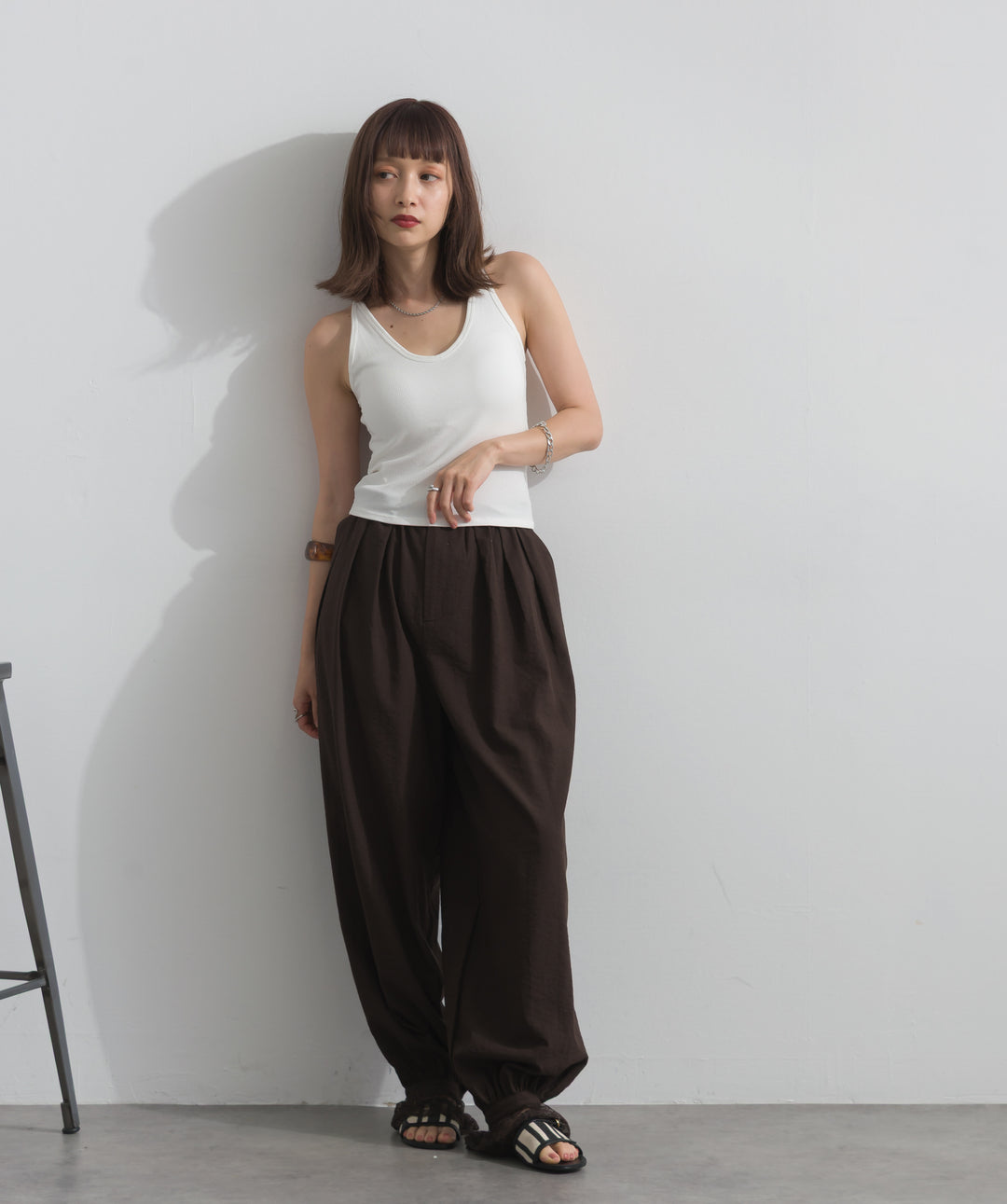 【SET】バックフラワーレースリブタンクトップ+レースヘムバルーンパンツ(2set)