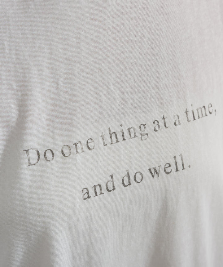 ロゴクルーネックTシャツ