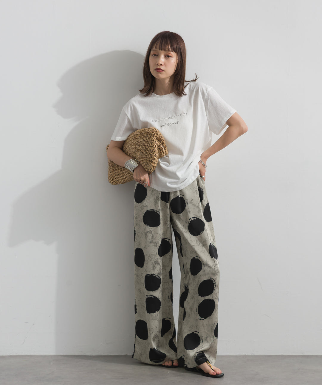 ロゴクルーネックTシャツ