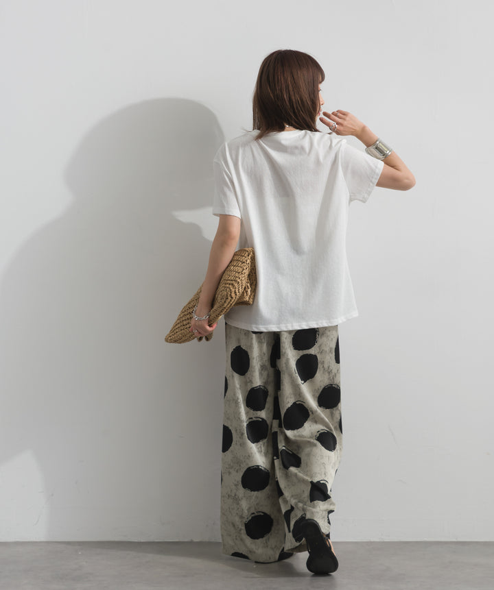 ロゴクルーネックTシャツ