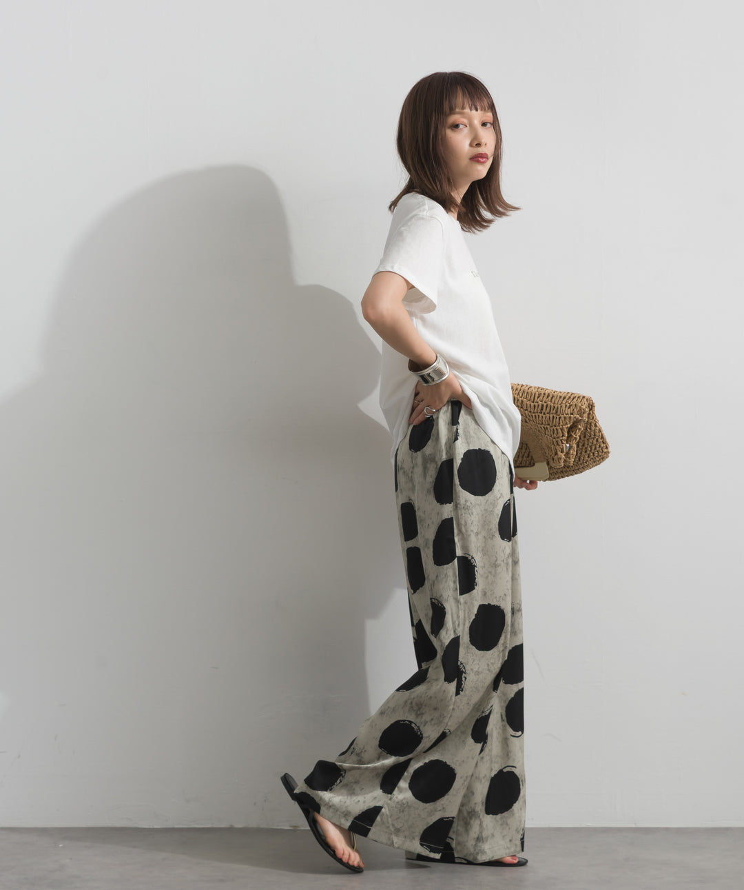 ロゴクルーネックTシャツ