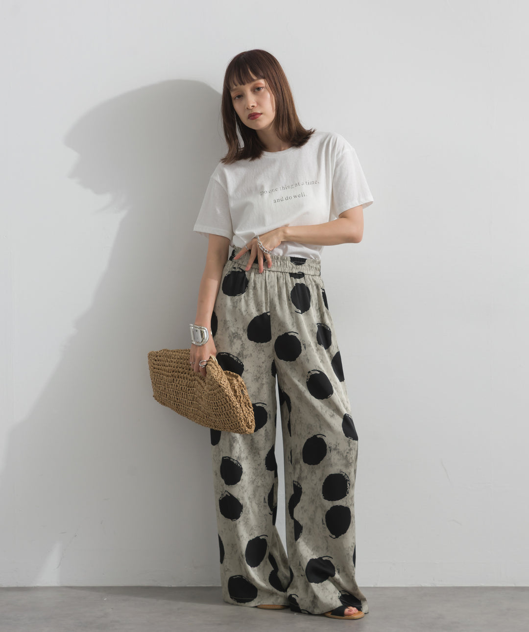 ロゴクルーネックTシャツ