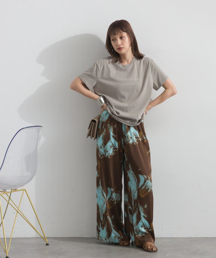 ロゴクルーネックTシャツ