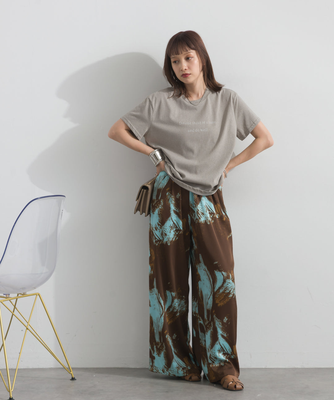 【SET】ロゴクルーネックTシャツ+ニュアンスアートワイドパンツ(2set)