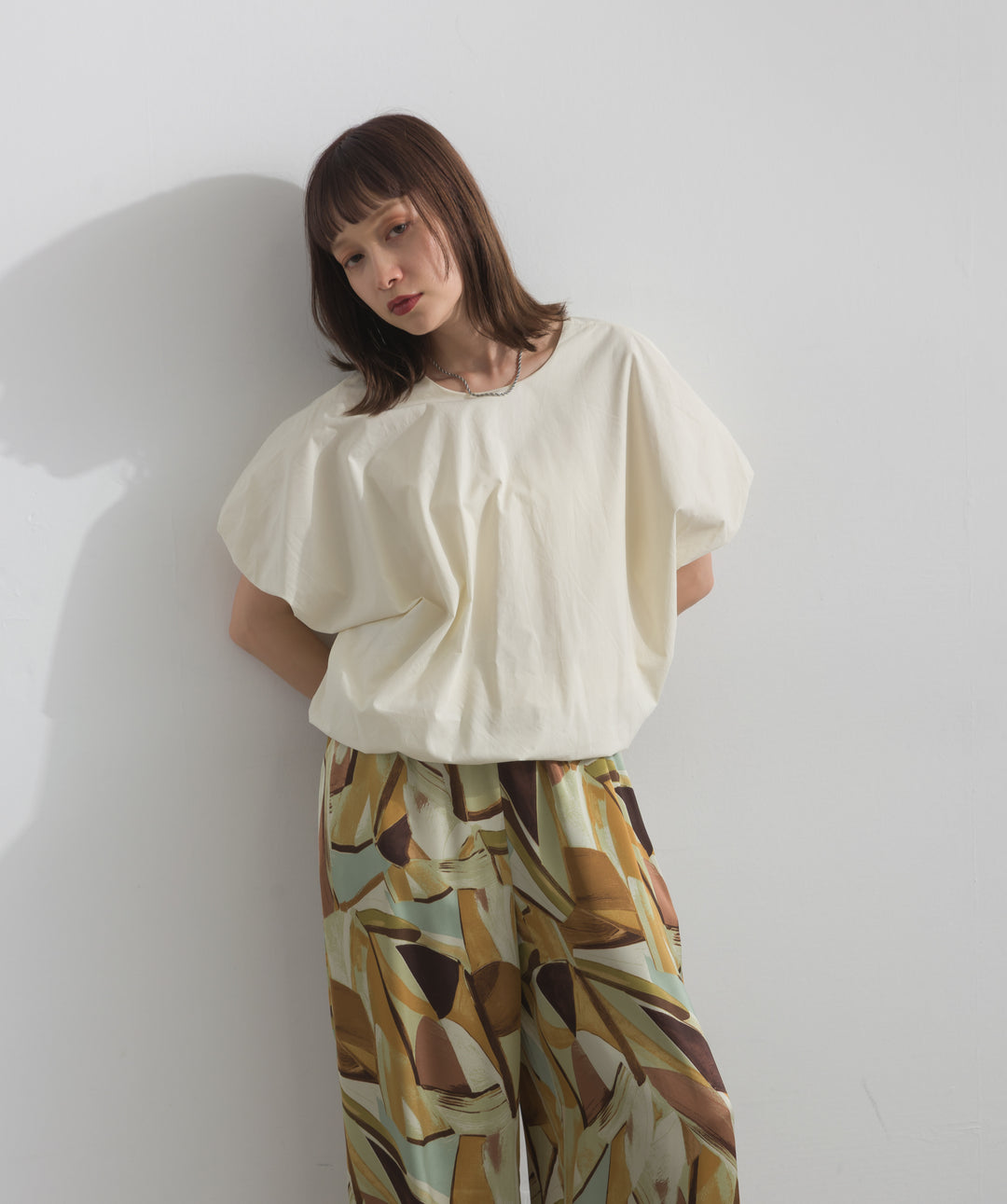 バルーンシルエットブラウス