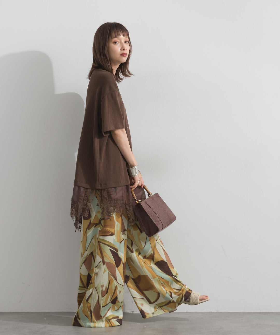 レースヘムレイヤードカットソー