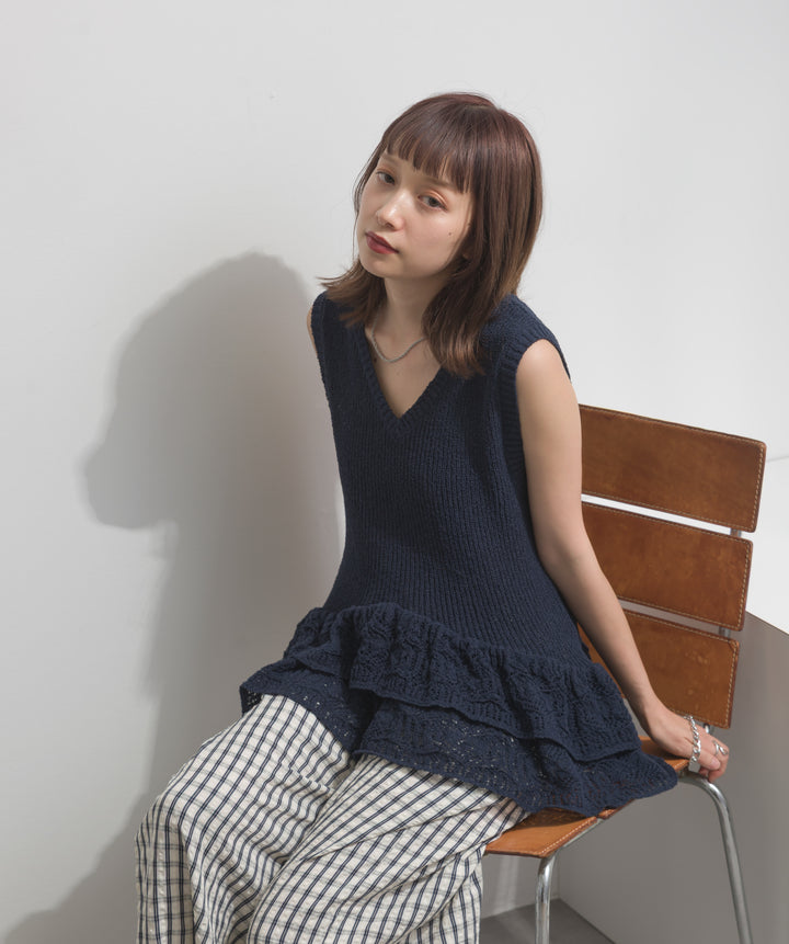 透かし編みフリルベスト