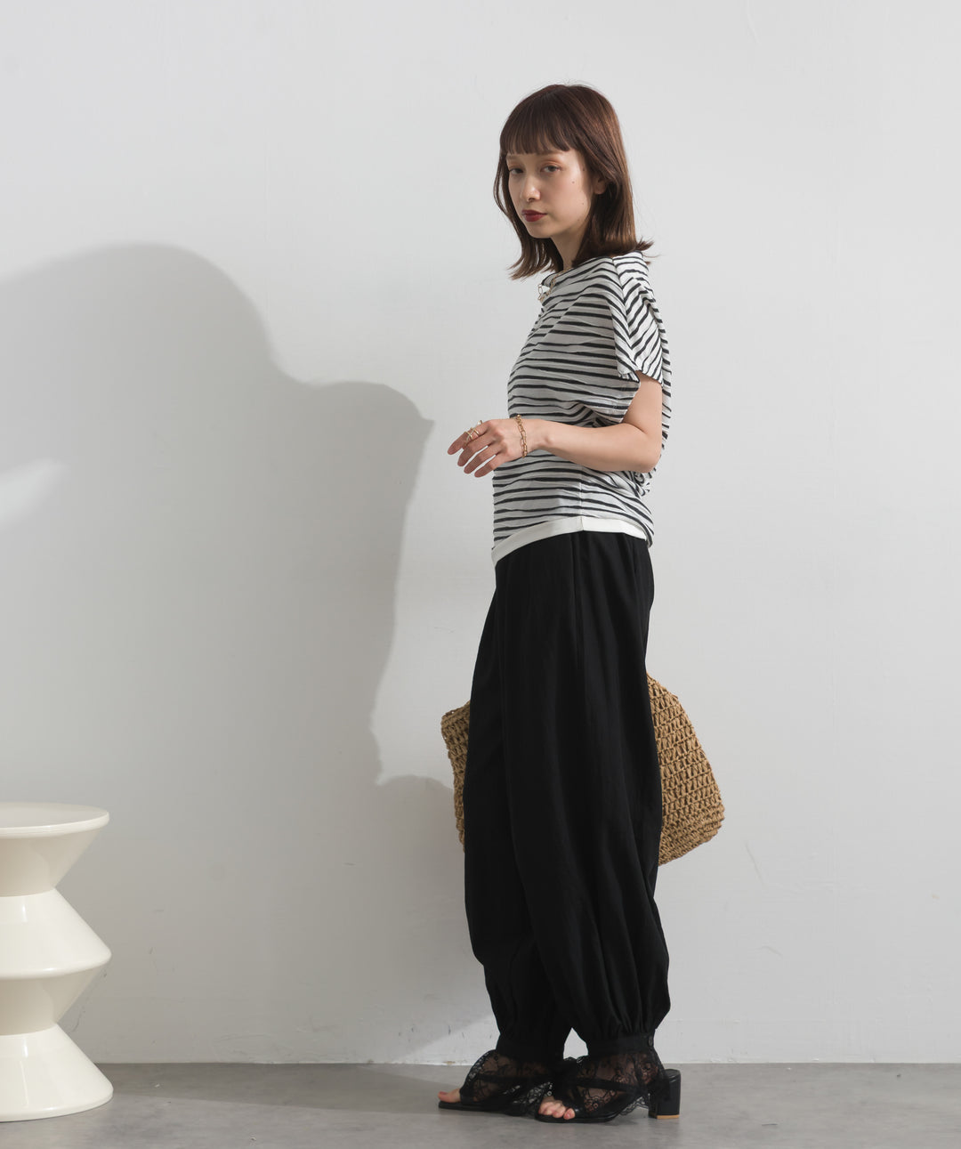 【SET】アシンメトリードレープボーダートップス+レースヘムバルーンパンツ(2set)