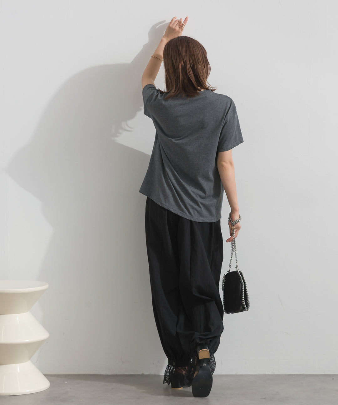 ロゴクルーネックTシャツ